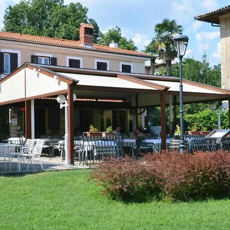 Appartamento Knezgrad *